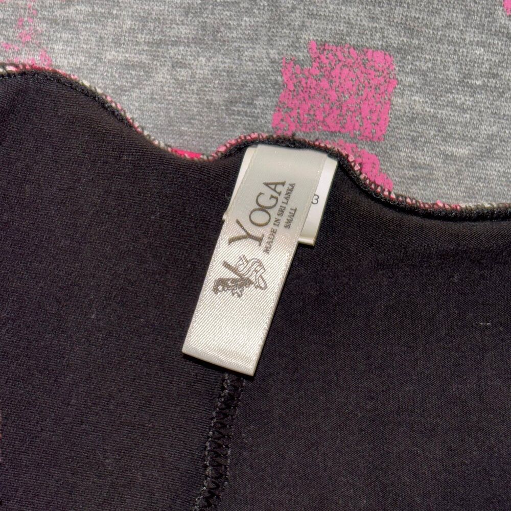 Victoria’s Secret Pink & Gray Zebra Tiger Stripe Foldover Flare Leggings Small - Picture 7 of 12
